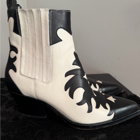 Dolce Vita Black and White western country cowboy Ankle Boots - Picture 3 of 8